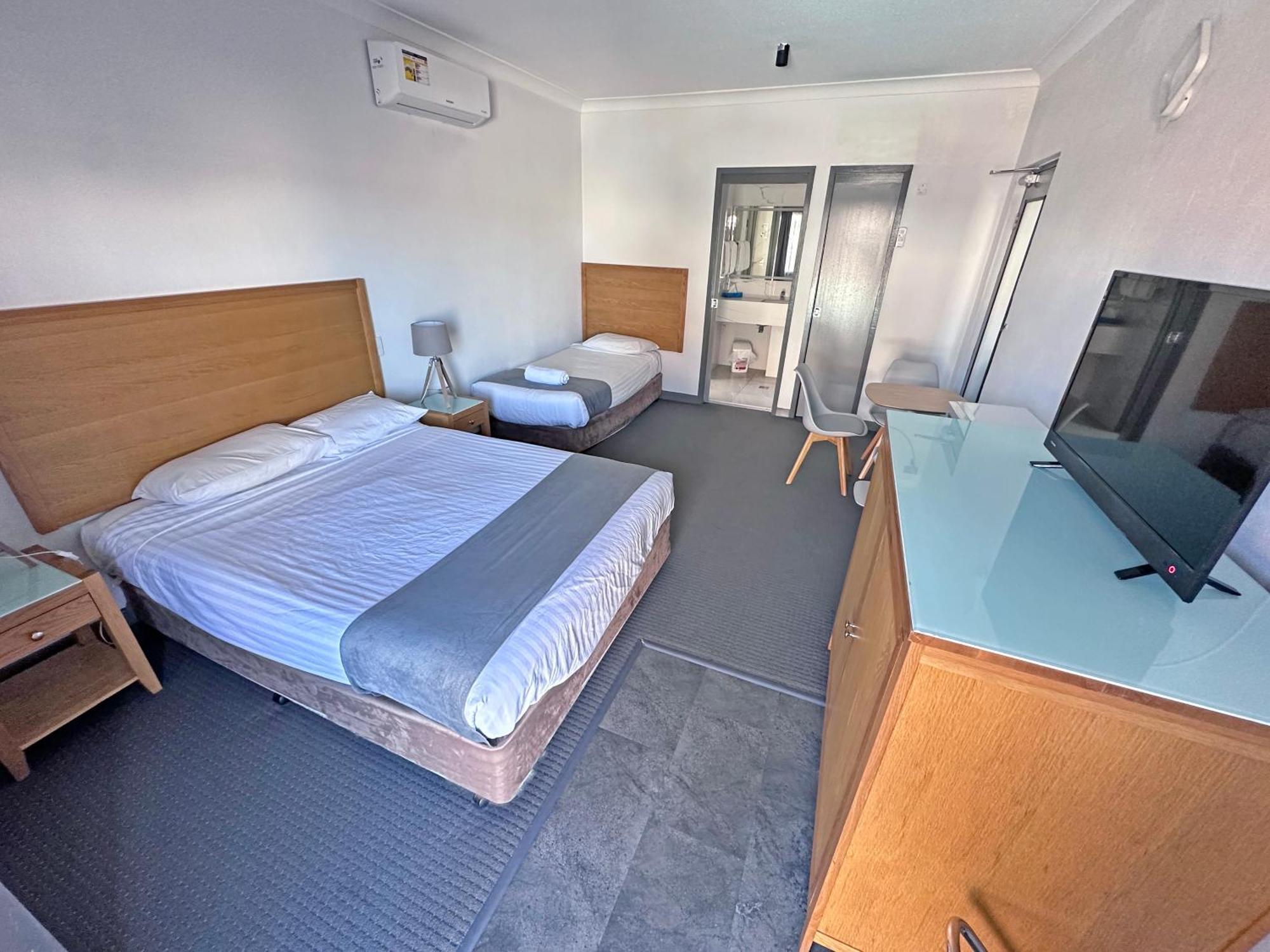 Spa Village Travel Inn Moree Pokoj fotografie